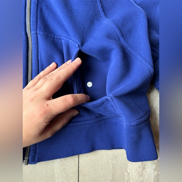 Lululemon Scuba Oversized Full-Zip in Larkspur - Picture 7 of 9